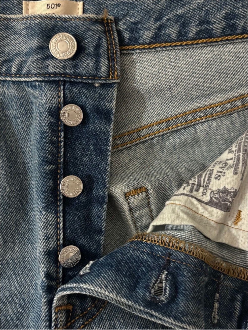 Levi’s Premium 501 ’90s Jeans Size W27 L30 - Picture 7 of 15
